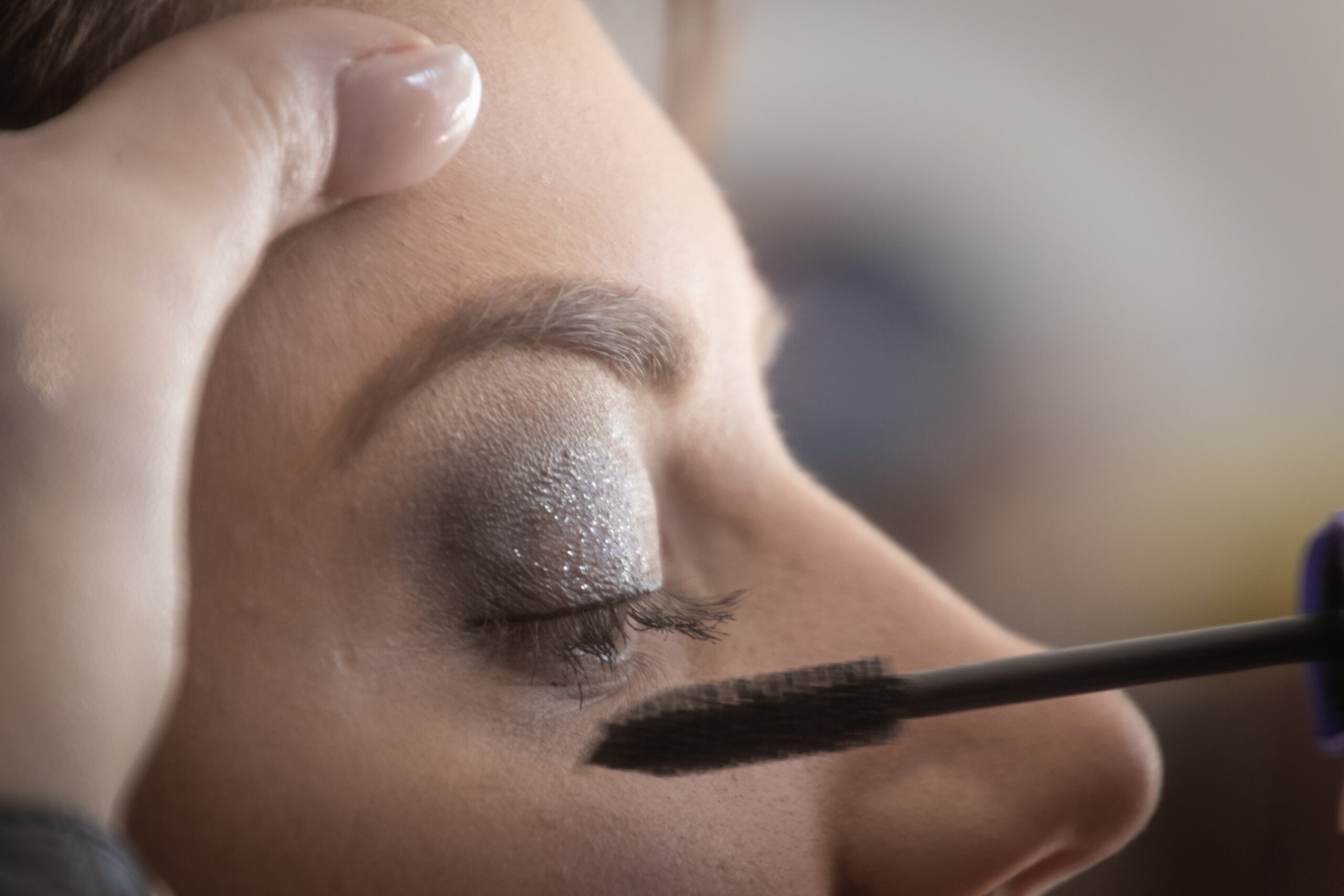 Types Of Eyeshadow Looks That You Can Sport